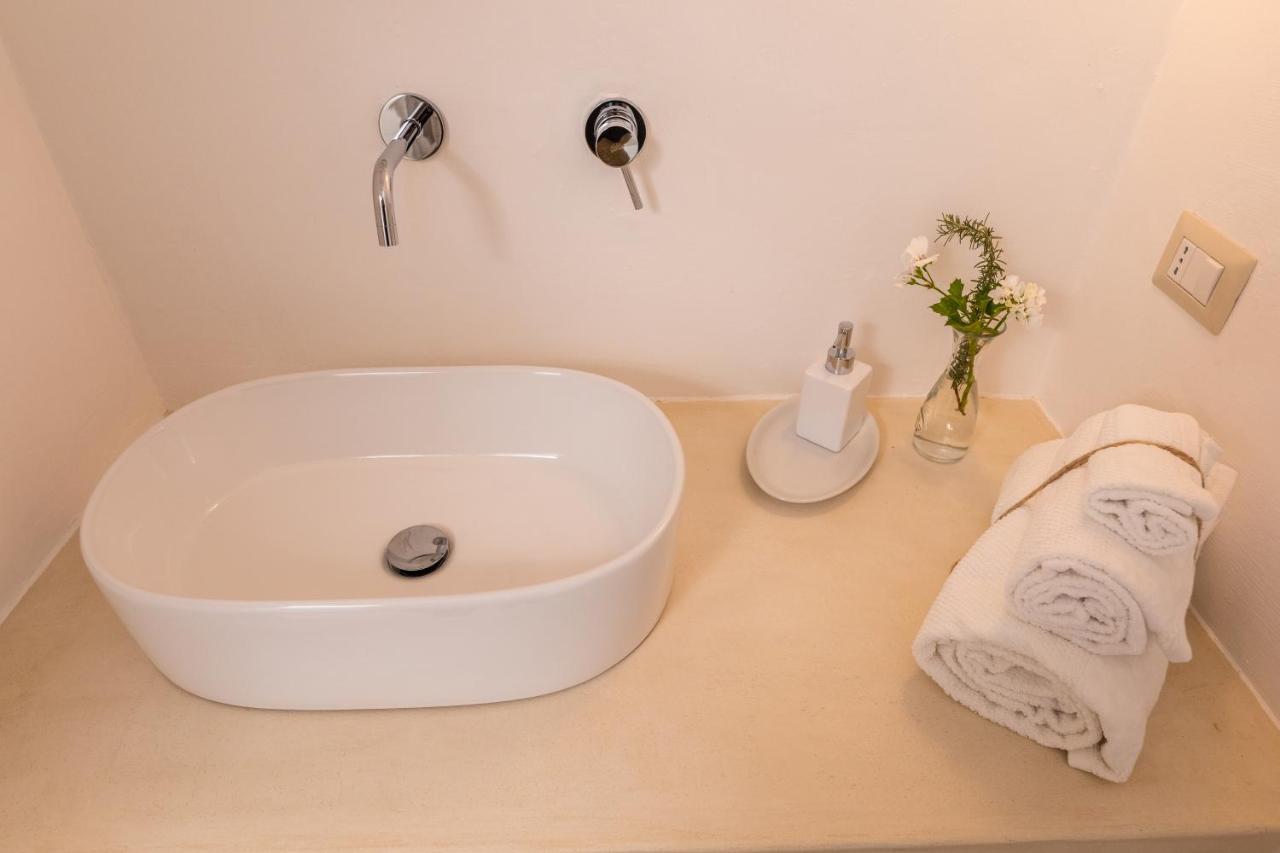 Casa Marta Holiday Home - "Exclusive Typical Salento House In Historic Center" Tricase Exterior photo