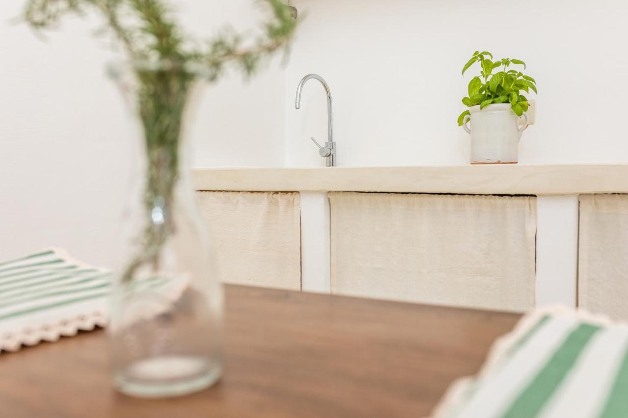 Casa Marta Holiday Home - "Exclusive Typical Salento House In Historic Center" Tricase Exterior photo