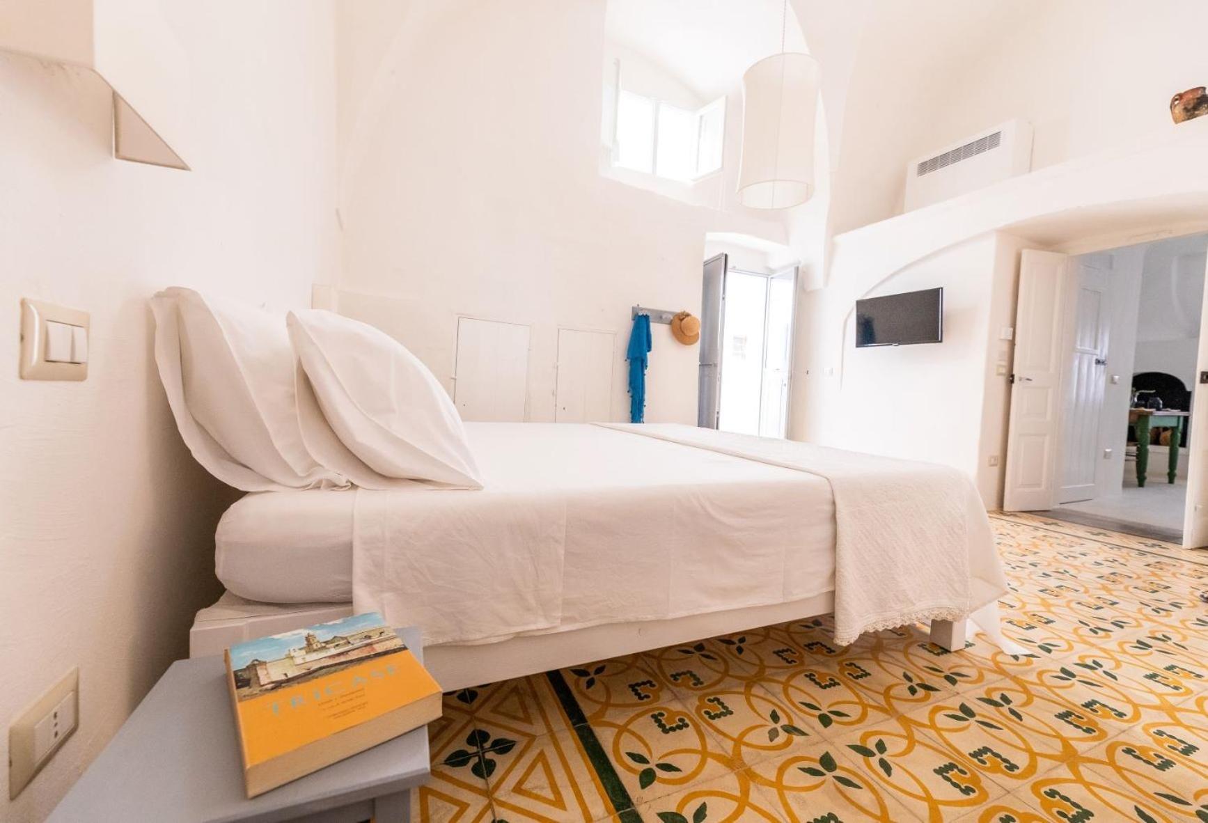 Casa Marta Holiday Home - "Exclusive Typical Salento House In Historic Center" Tricase Exterior photo