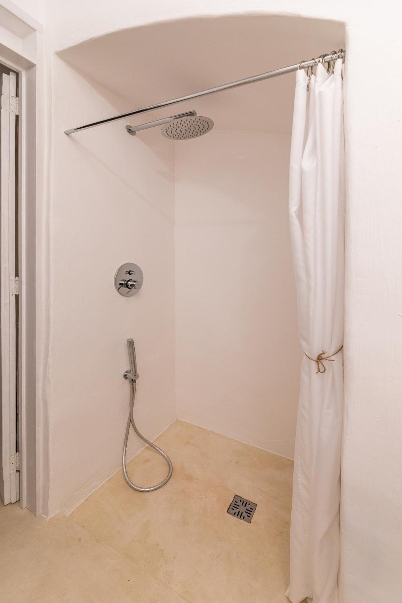 Casa Marta Holiday Home - "Exclusive Typical Salento House In Historic Center" Tricase Exterior photo