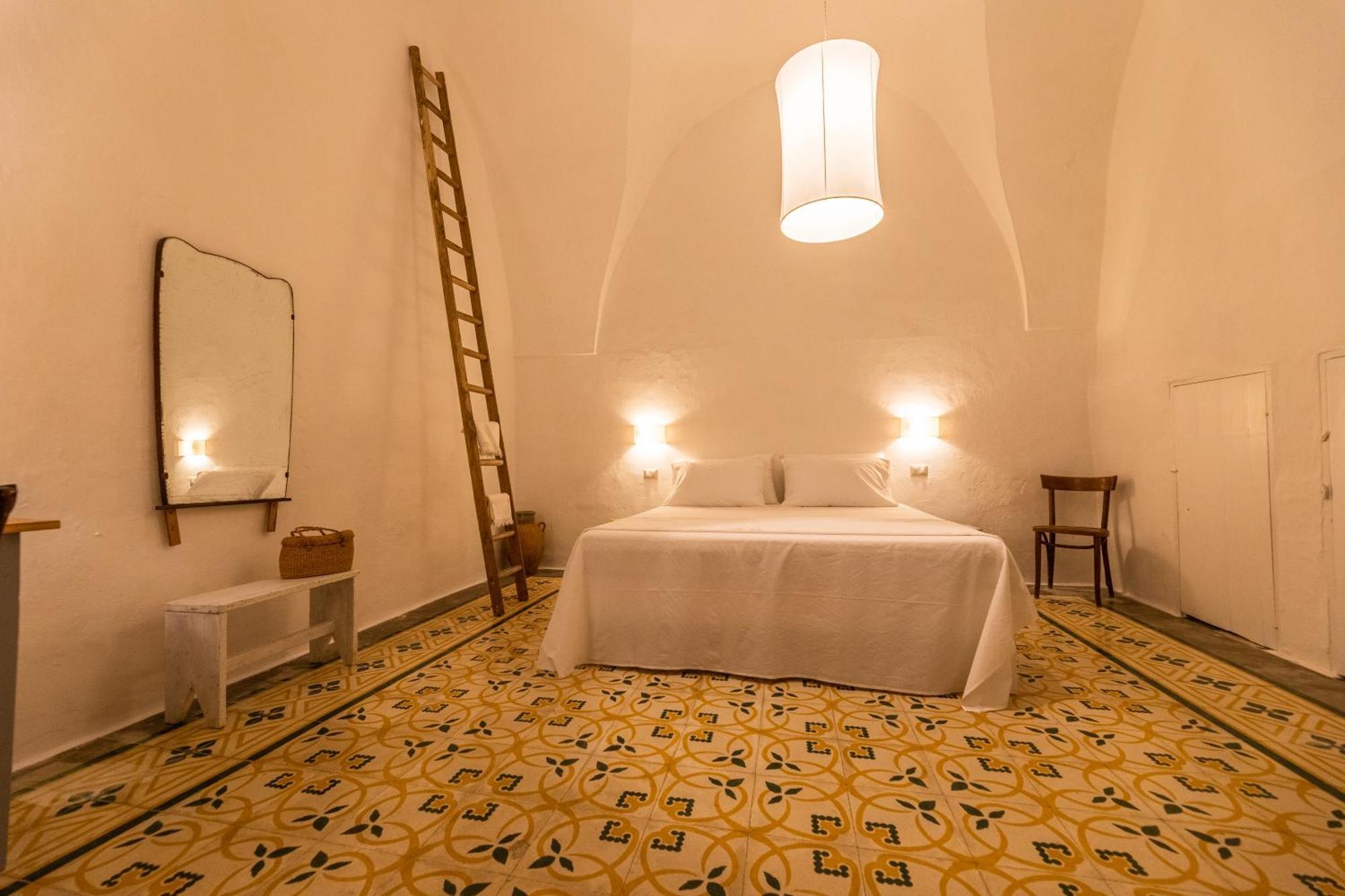 Casa Marta Holiday Home - "Exclusive Typical Salento House In Historic Center" Tricase Exterior photo