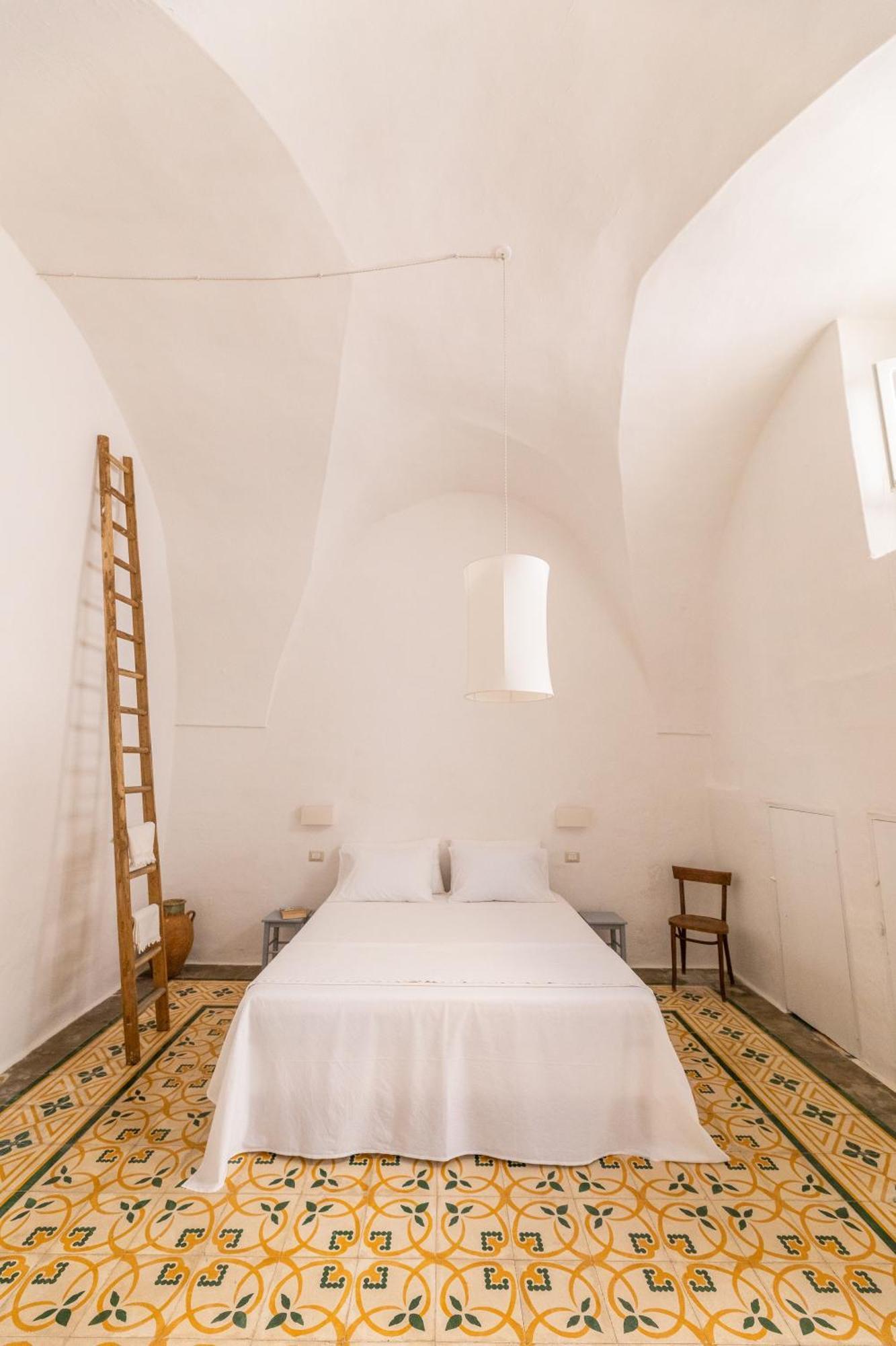 Casa Marta Holiday Home - "Exclusive Typical Salento House In Historic Center" Tricase Exterior photo